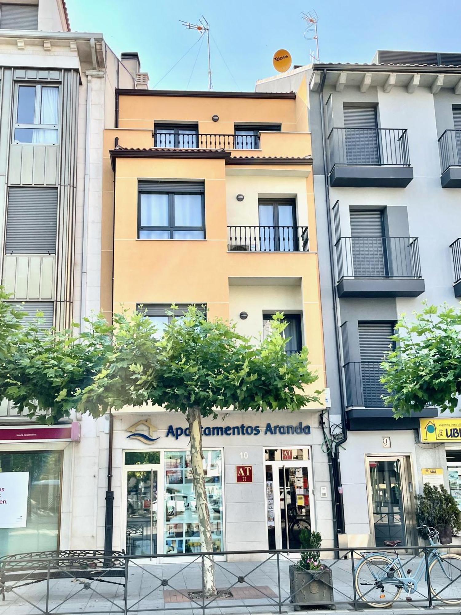 Apartamentos Aranda - Roble Aranda de Duero Exteriér fotografie